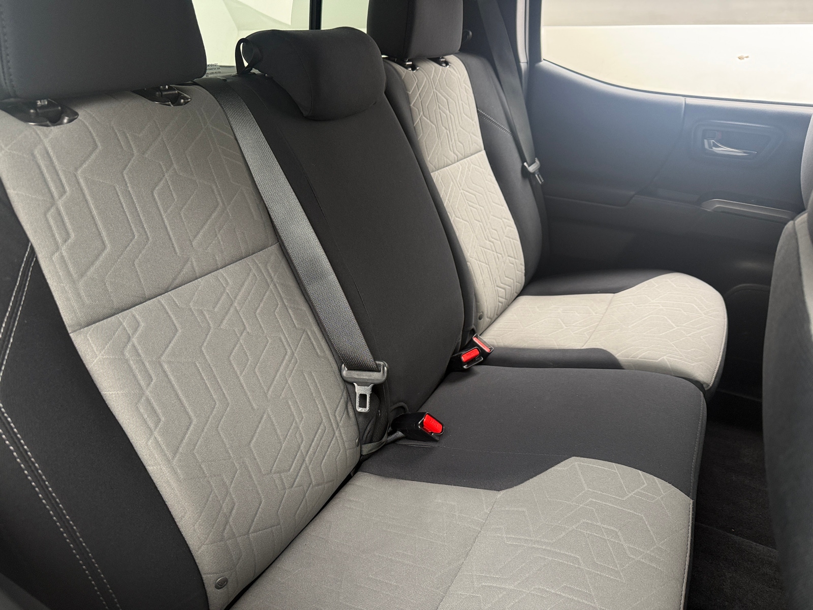 Thumbnail: 2021 Toyota Tacoma - 6