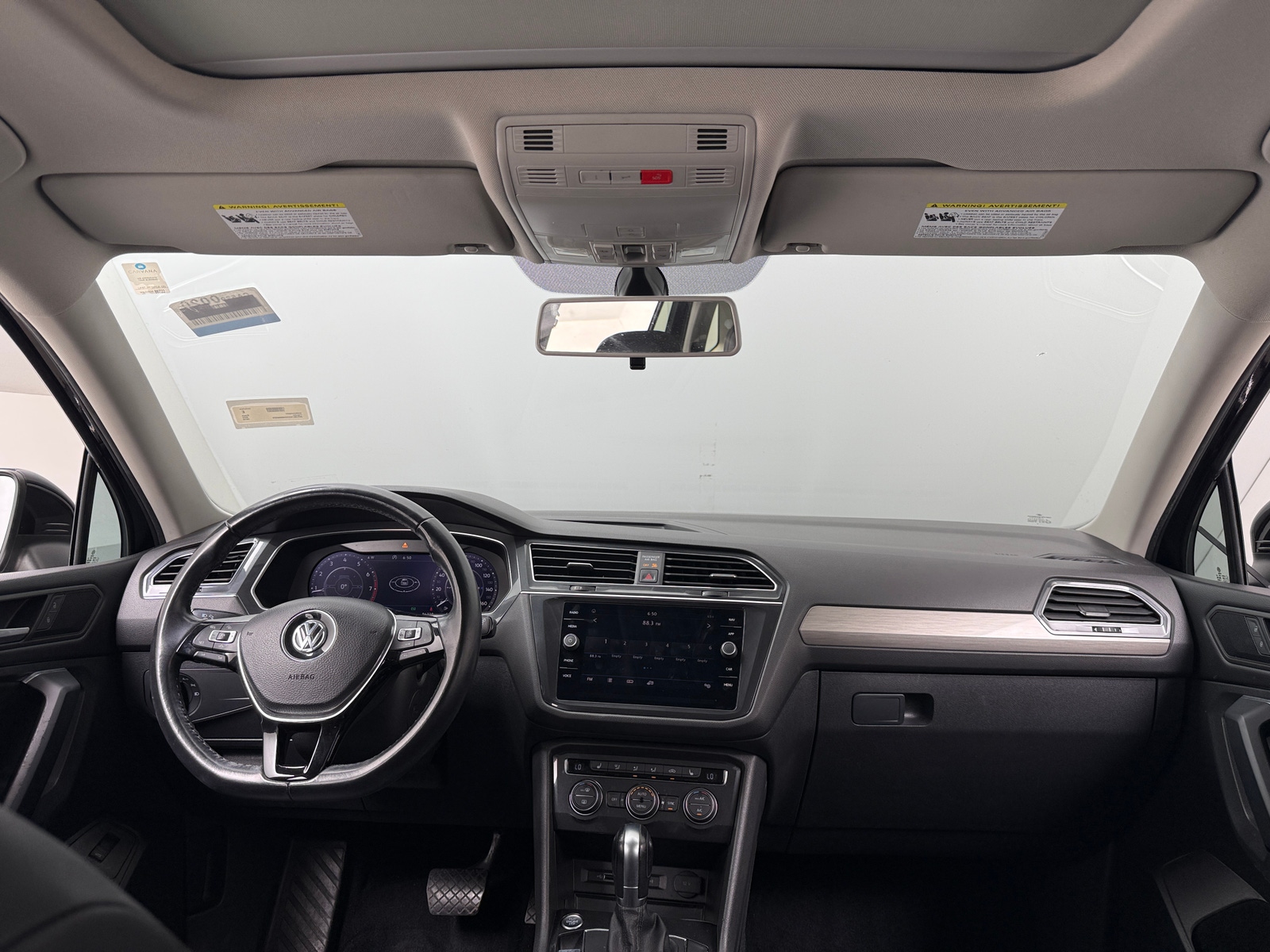 Thumbnail: 2019 Volkswagen Tiguan - 2