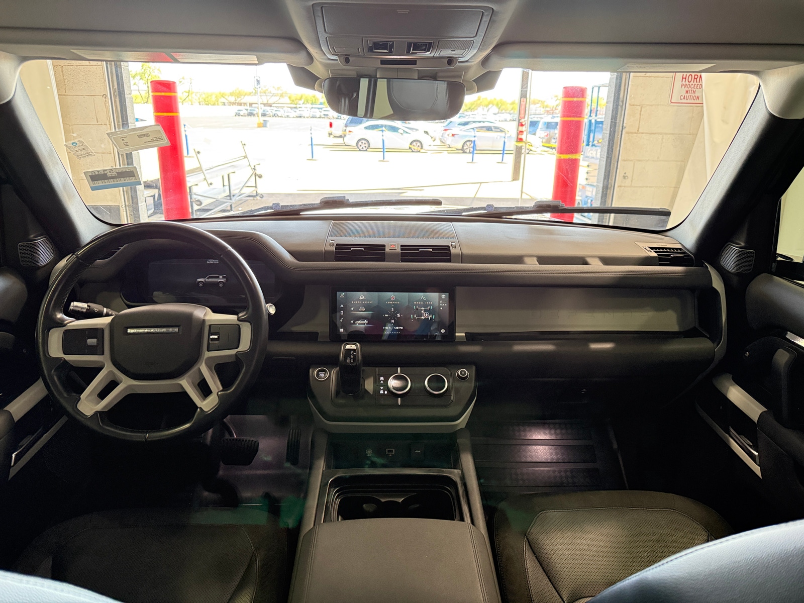 Thumbnail: 2021 Land Rover Defender - 2