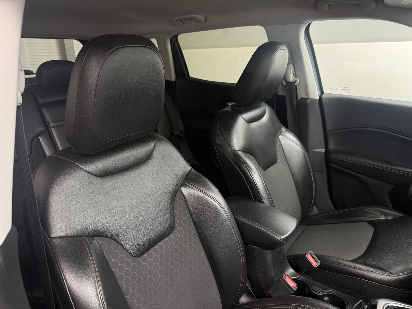 Thumbnail: 2018 Jeep Compass - 2