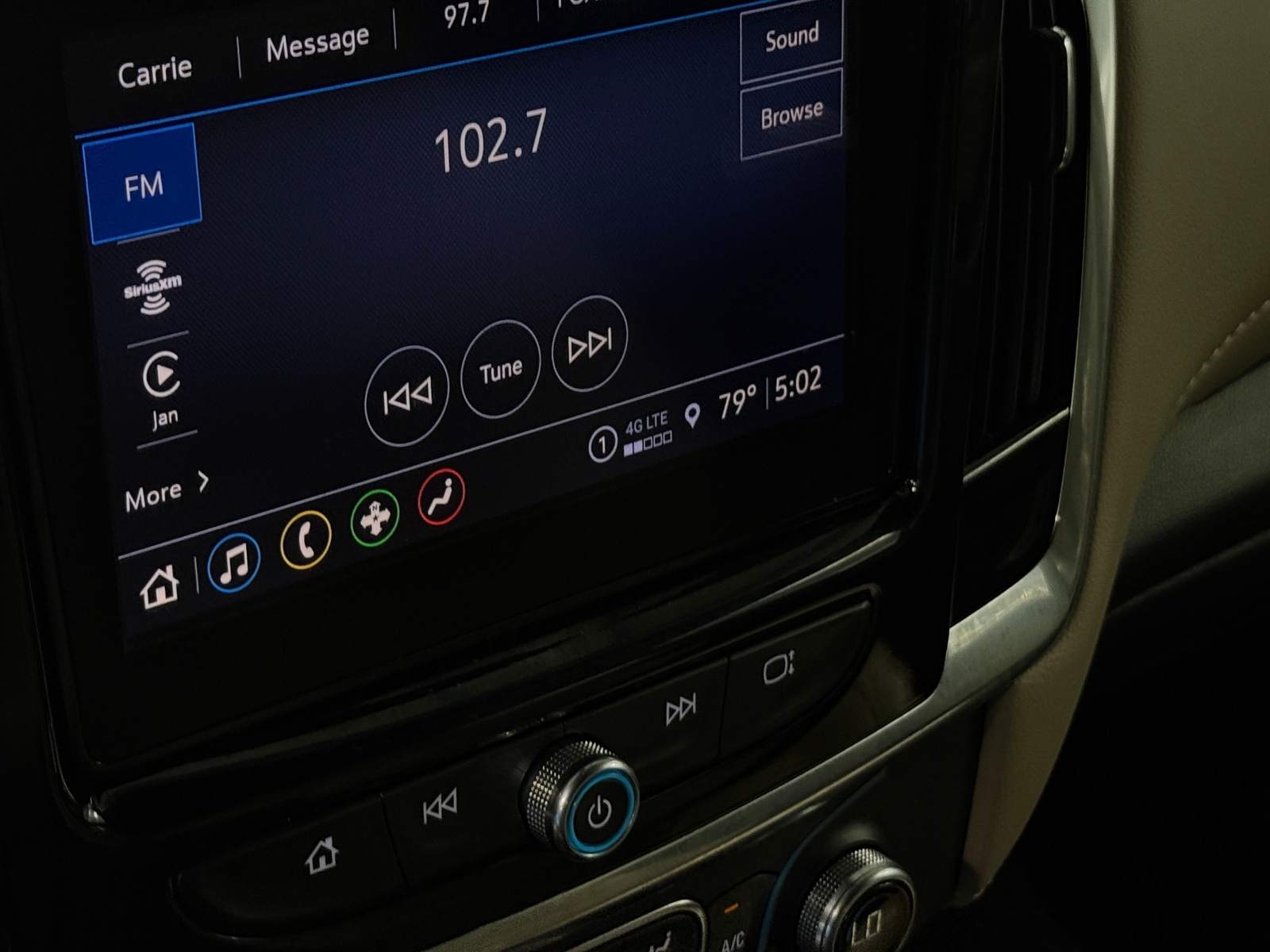 Thumbnail: 2024 Chevrolet Traverse - 3