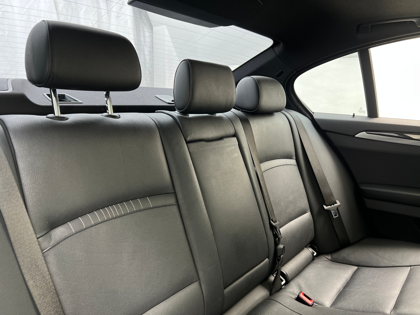 Thumbnail: 2014 BMW 5 Series - 5