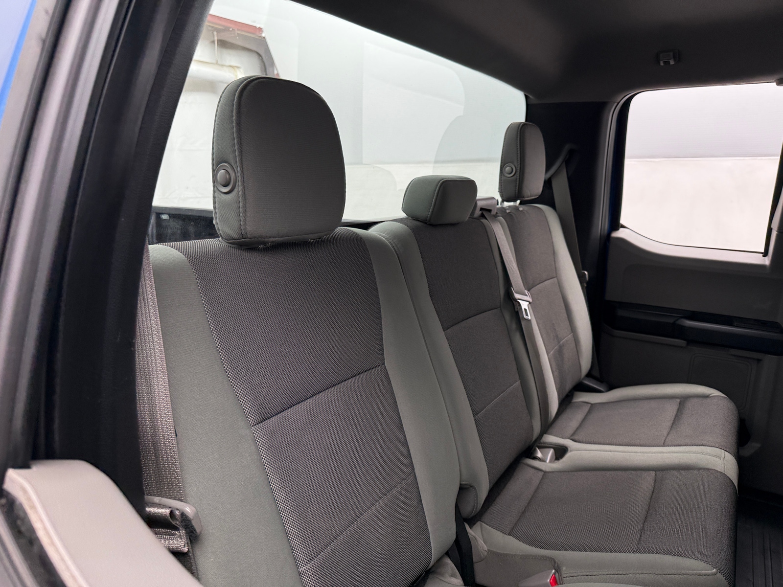 Thumbnail: 2017 Ford Econoline - 6