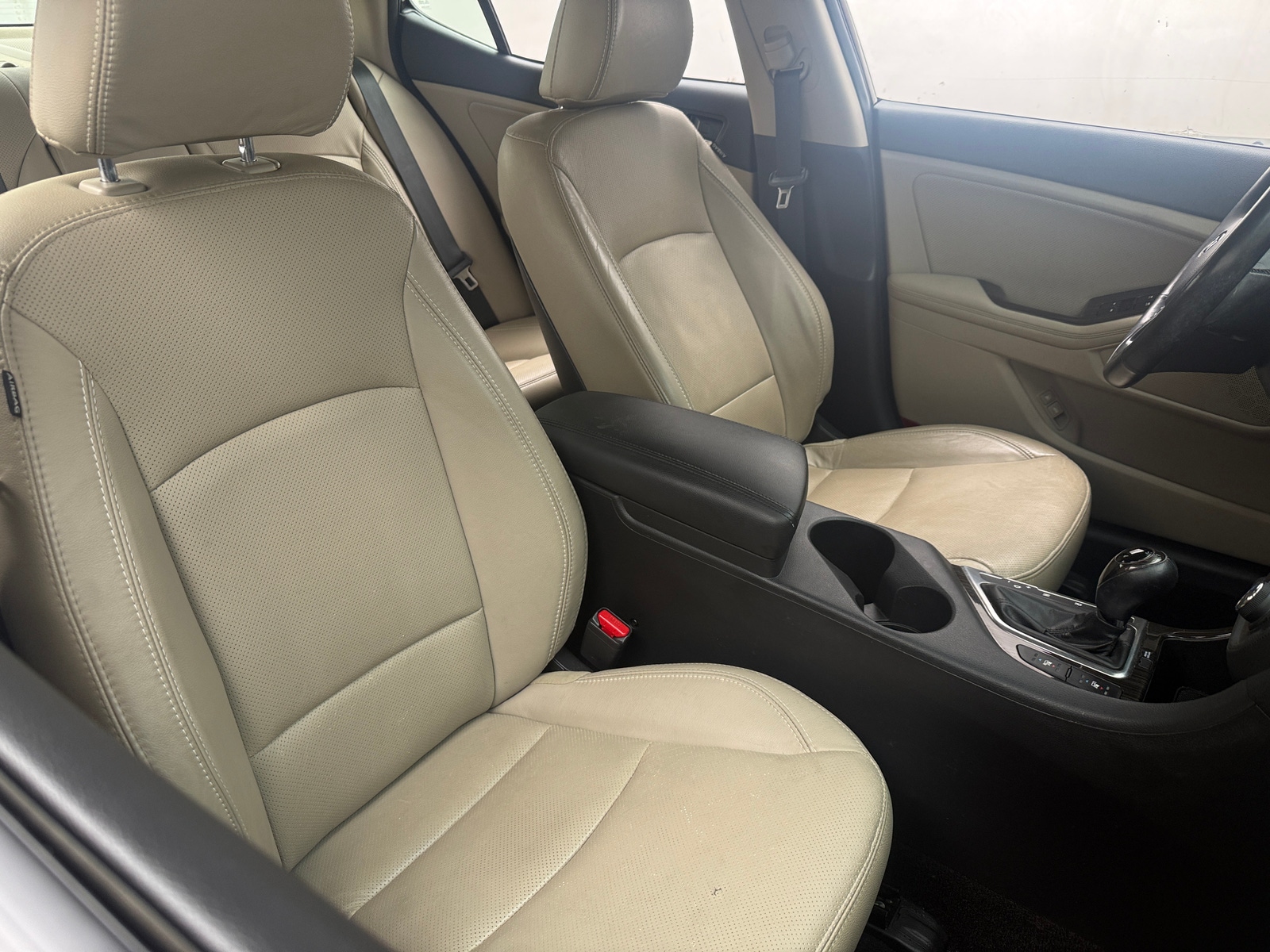 Thumbnail: 2012 Kia Optima - 2