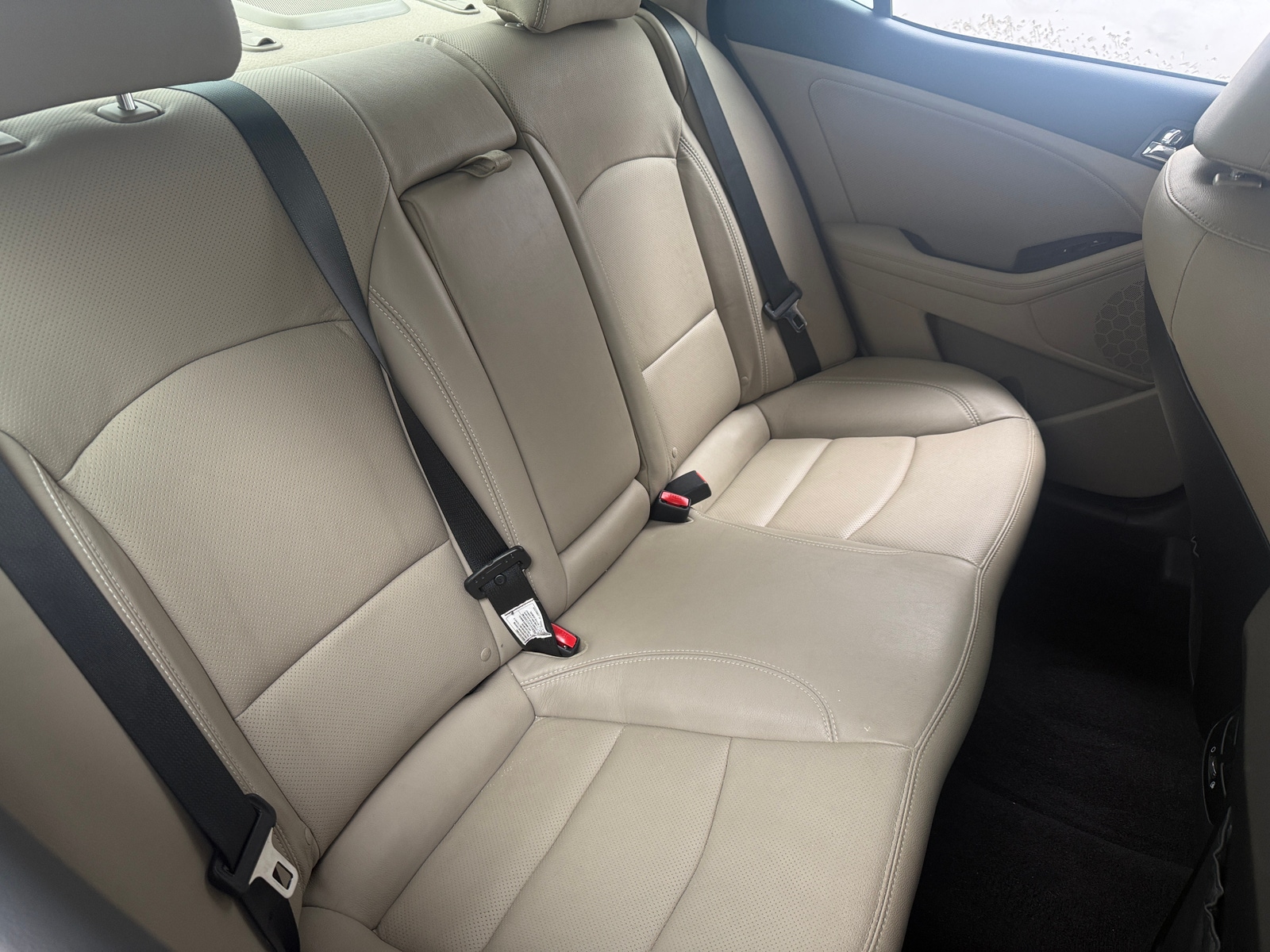 Thumbnail: 2012 Kia Optima - 6