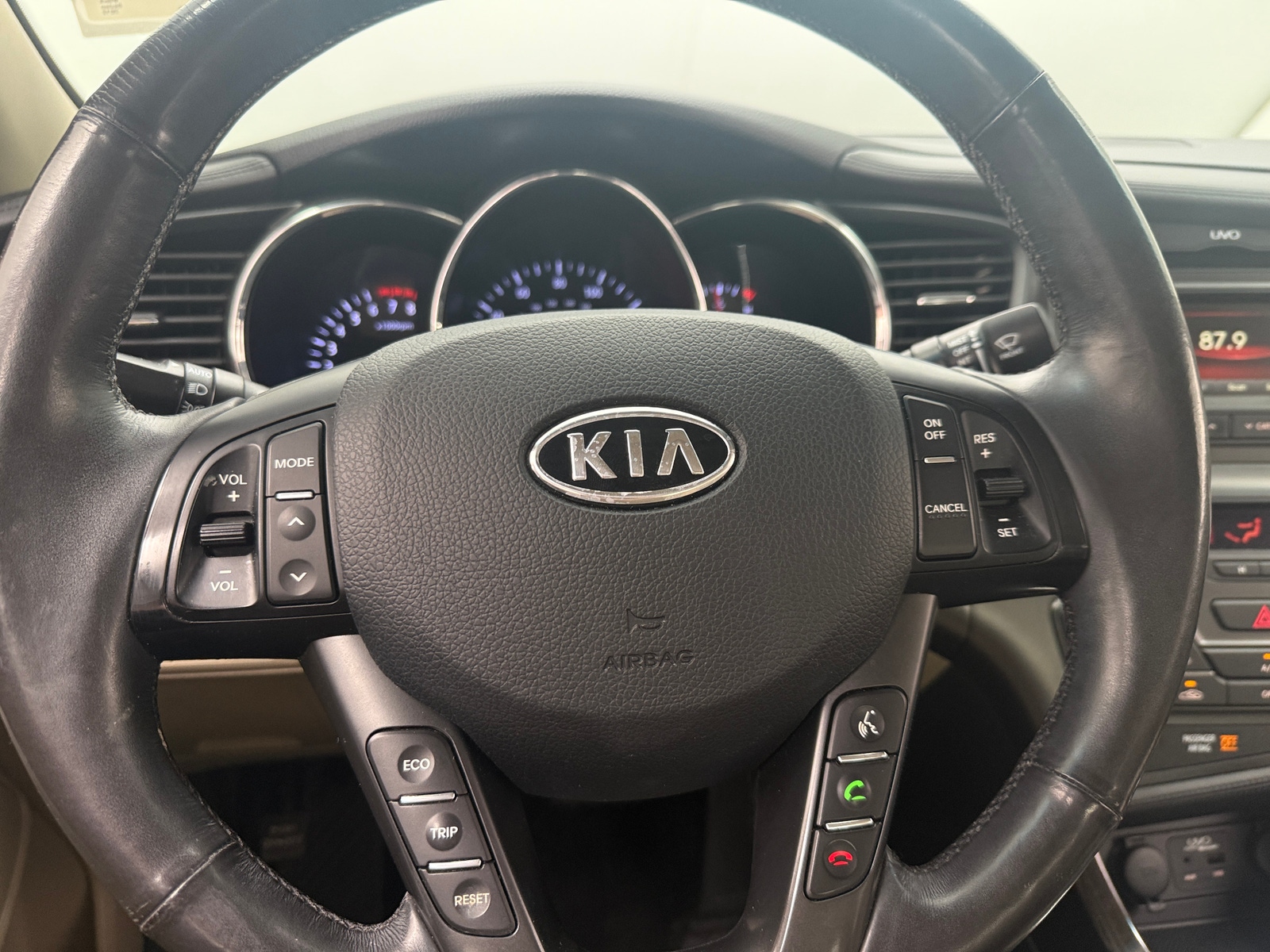 Thumbnail: 2012 Kia Optima - 5