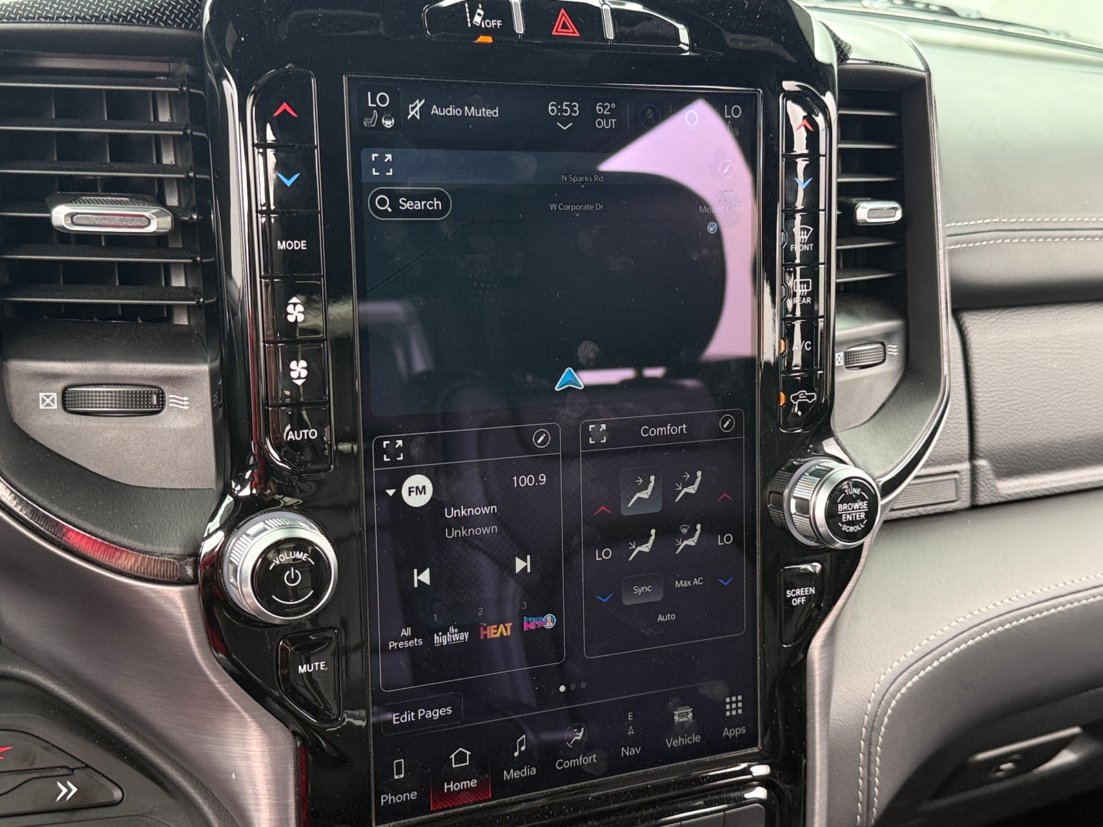 Thumbnail: 2022 RAM 1500 - 3