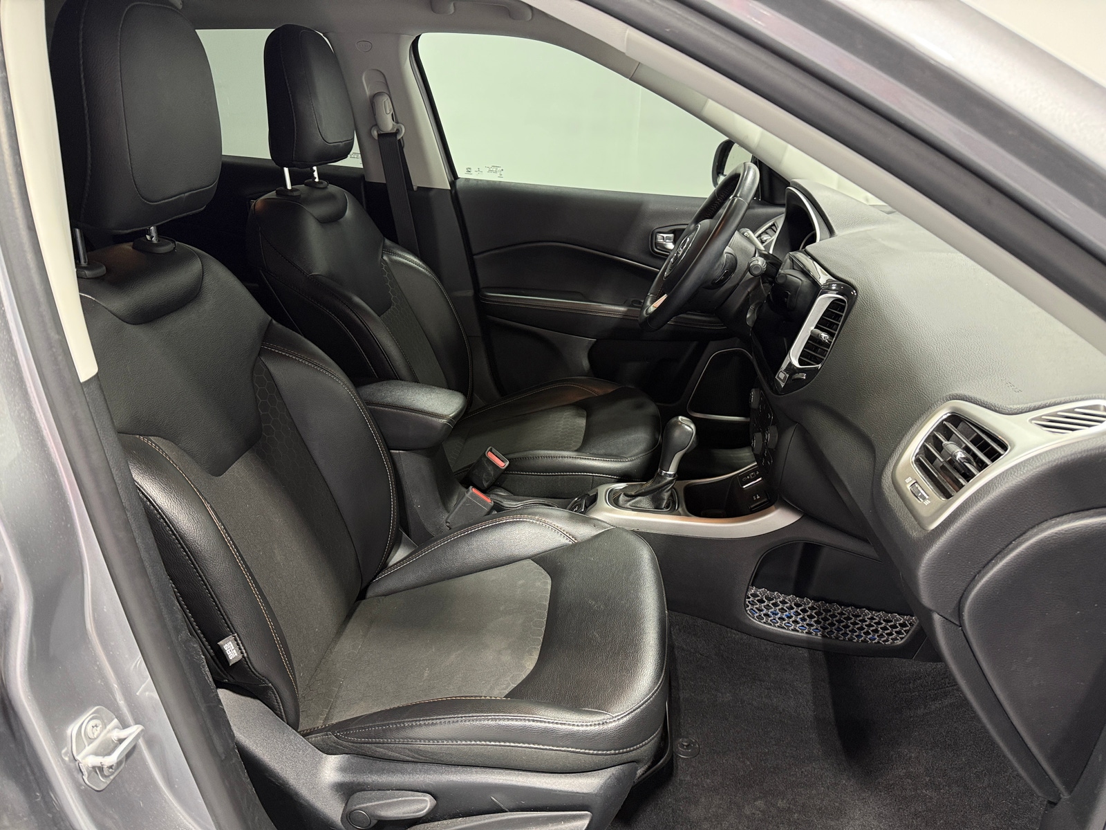 Thumbnail: 2018 Jeep Compass - 2