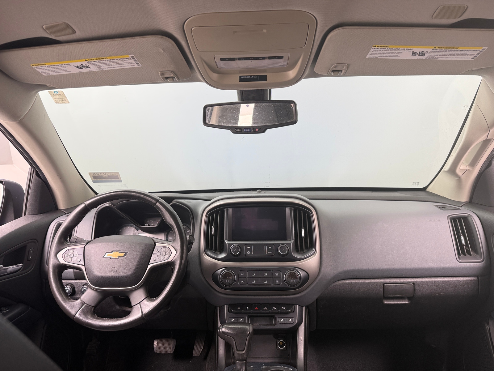 Thumbnail: 2019 Chevrolet Colorado - 3