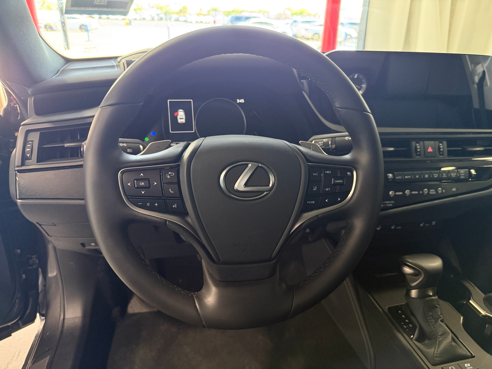 Thumbnail: 2025 Lexus ES - 4