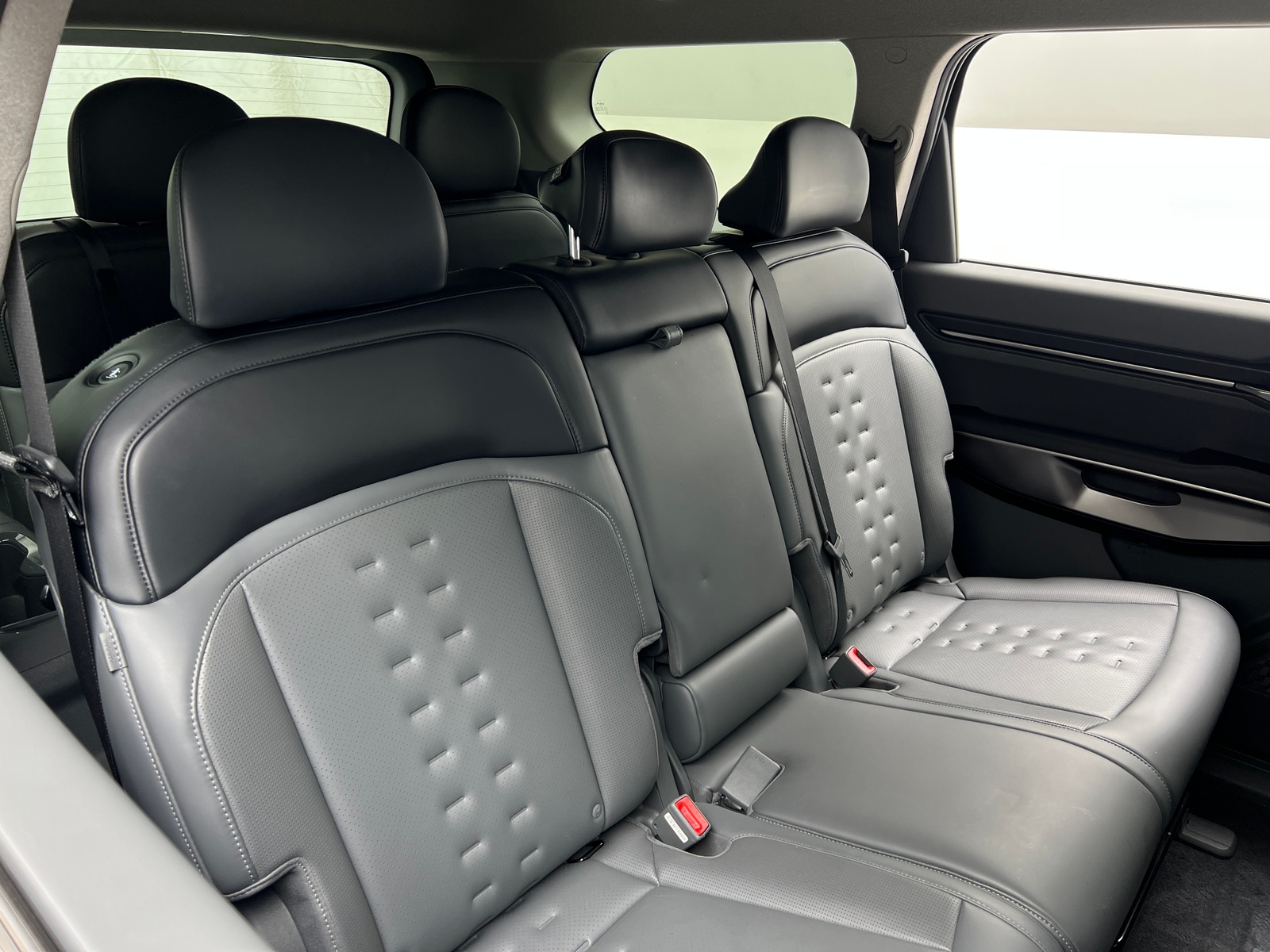 Thumbnail: 2024 Kia EV9 - 5