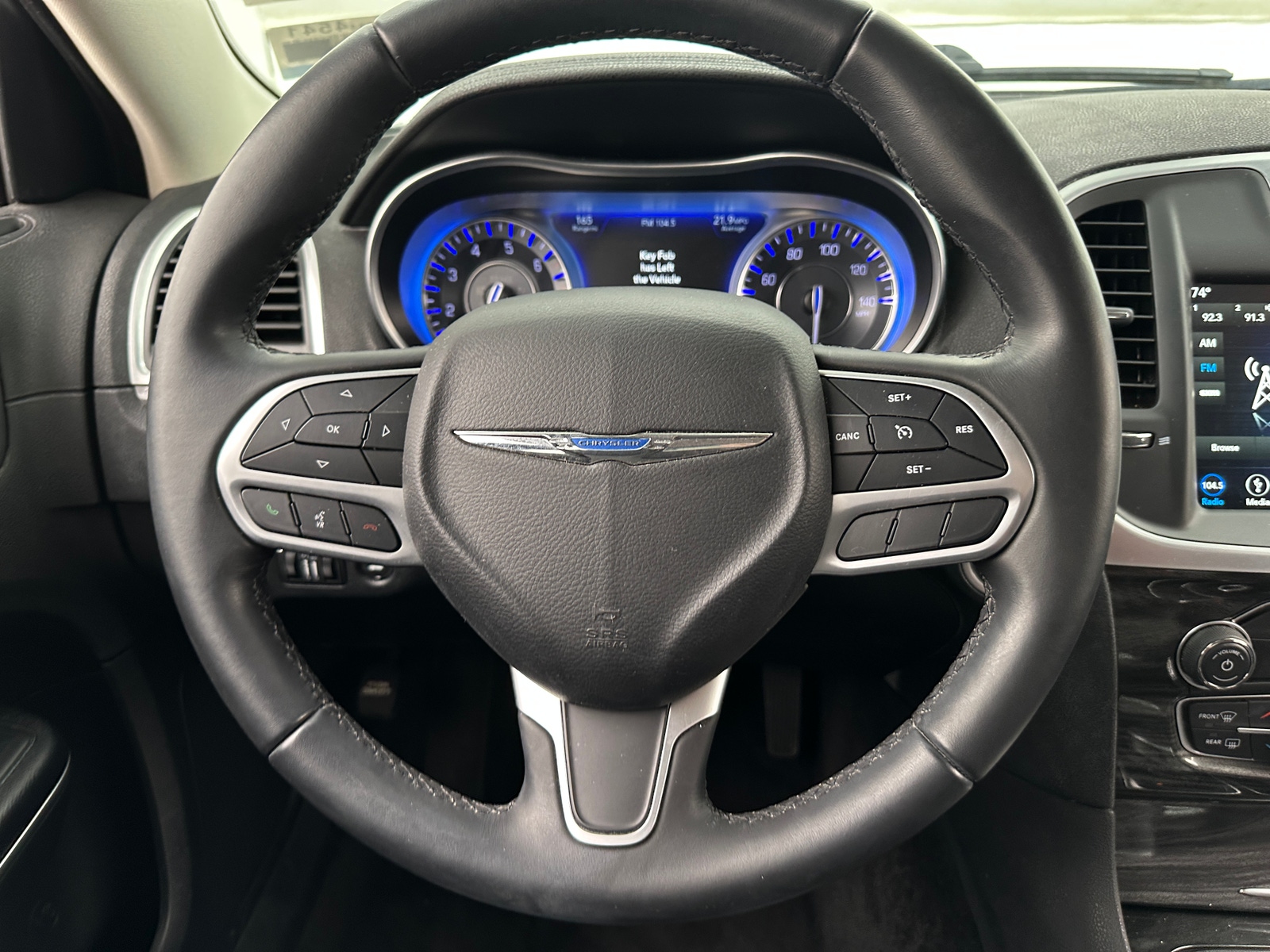 Thumbnail: 2018 Chrysler 300 - 5