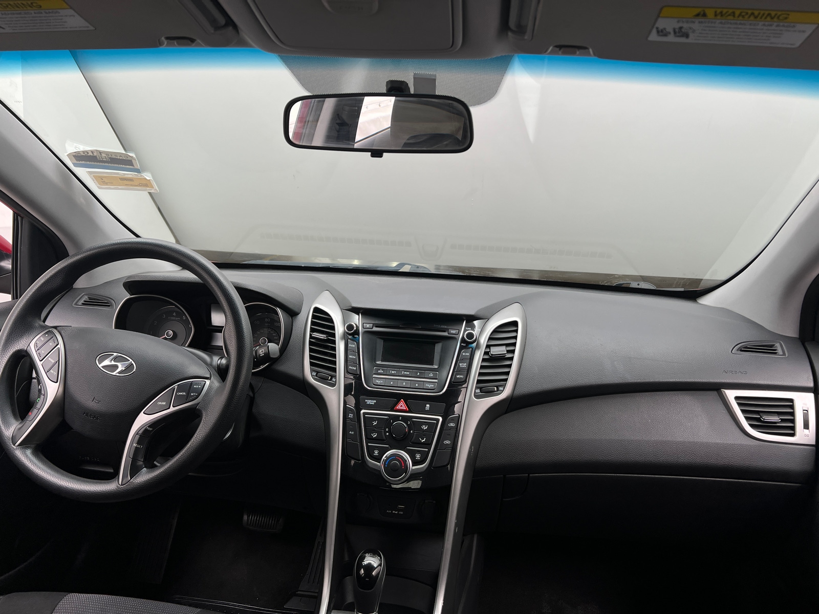 Thumbnail: 2017 Hyundai Elantra - 3