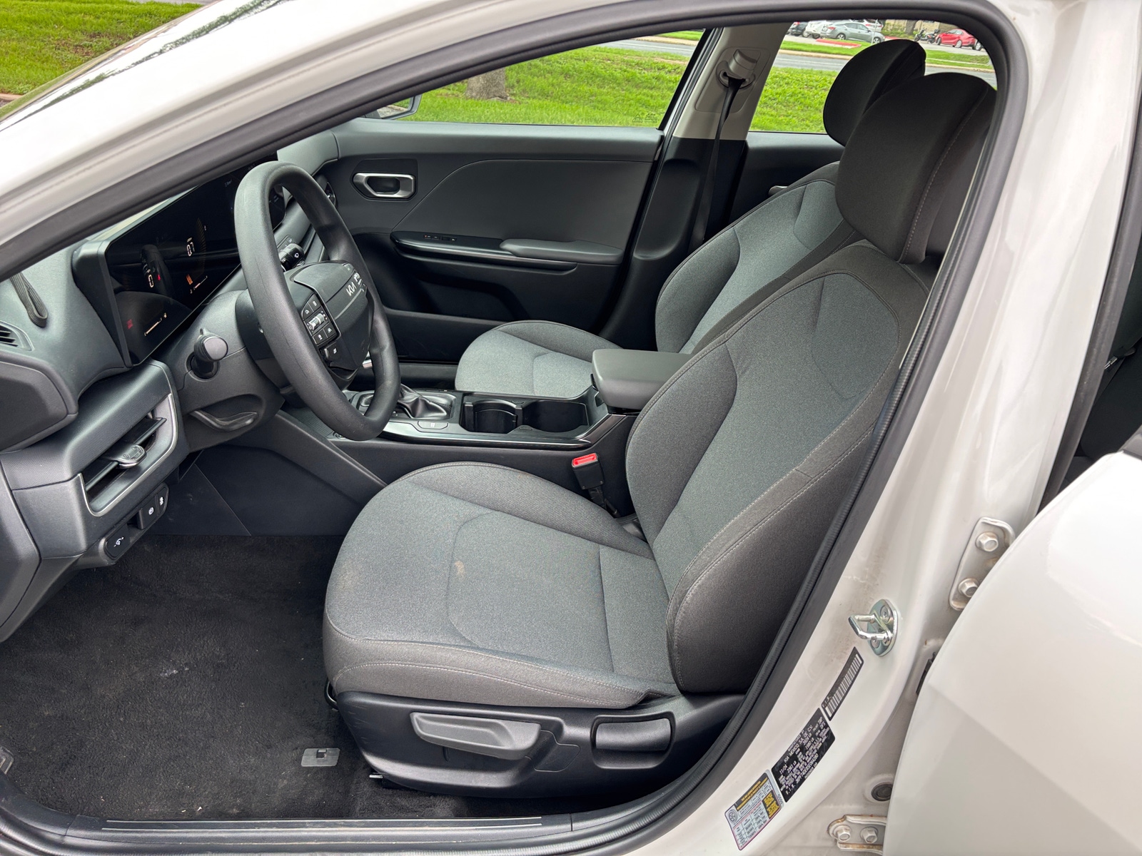 Thumbnail: 2025 Kia K4 - 2