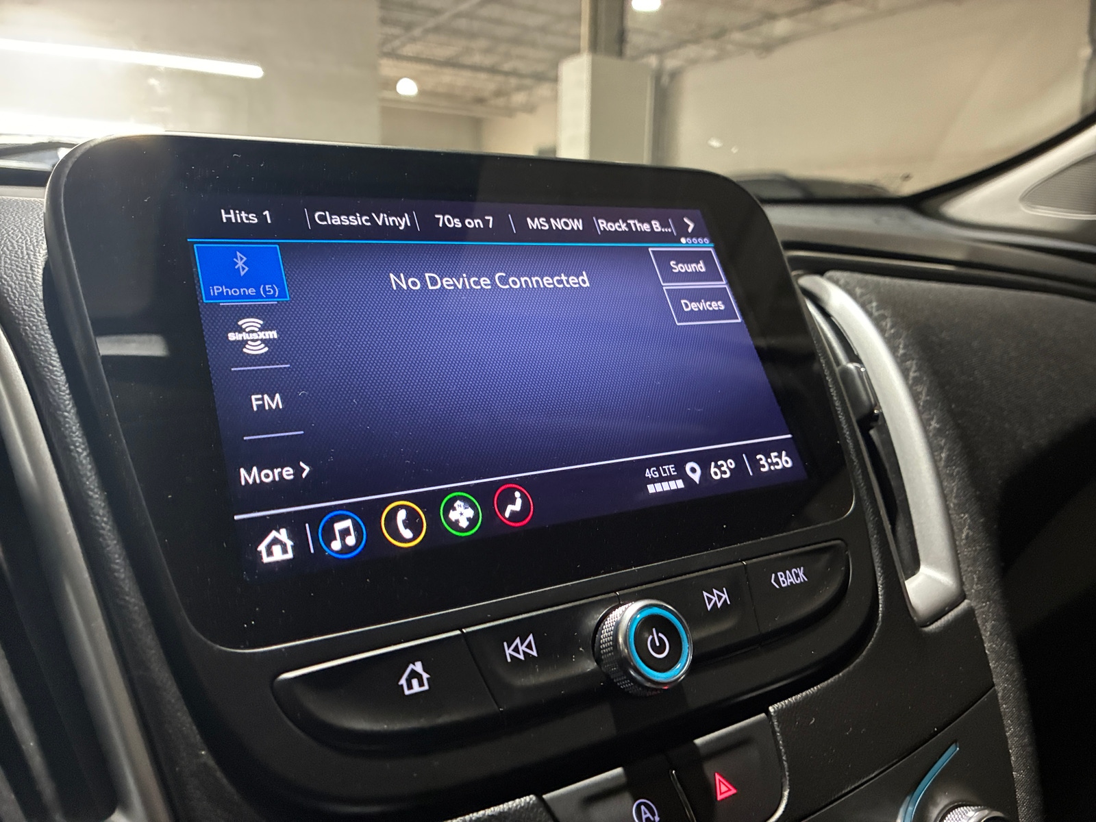 Thumbnail: 2023 Chevrolet Malibu - 4