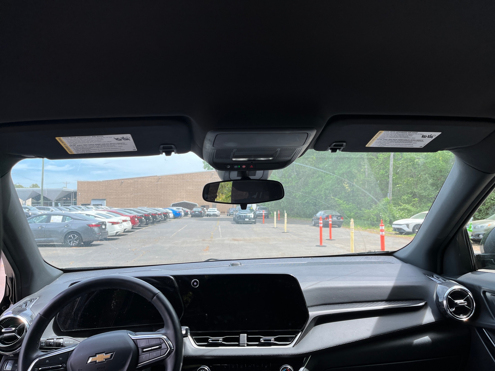 Thumbnail: 2025 Chevrolet Equinox - 3