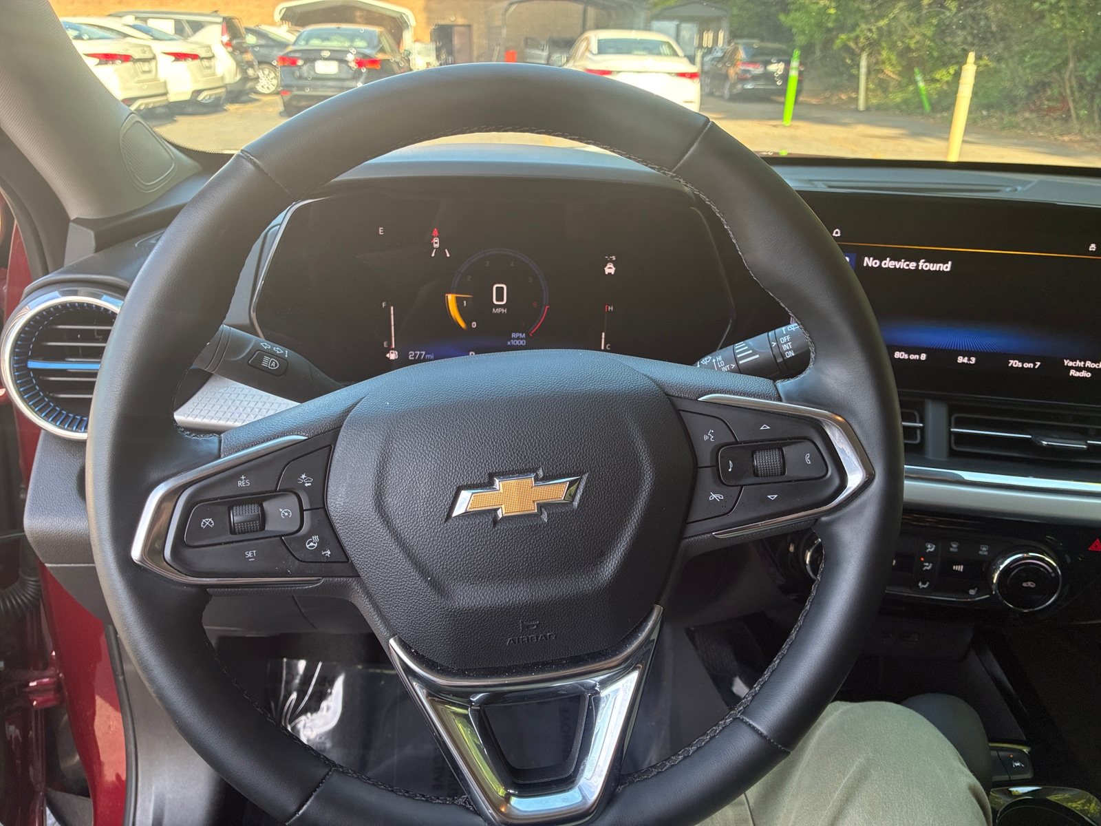 Thumbnail: 2025 Chevrolet Trax - 5