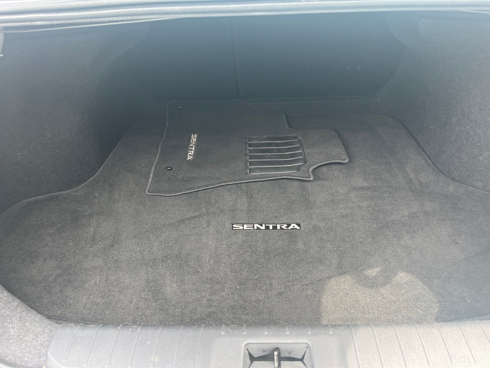 Thumbnail: 2025 Nissan Sentra - 4