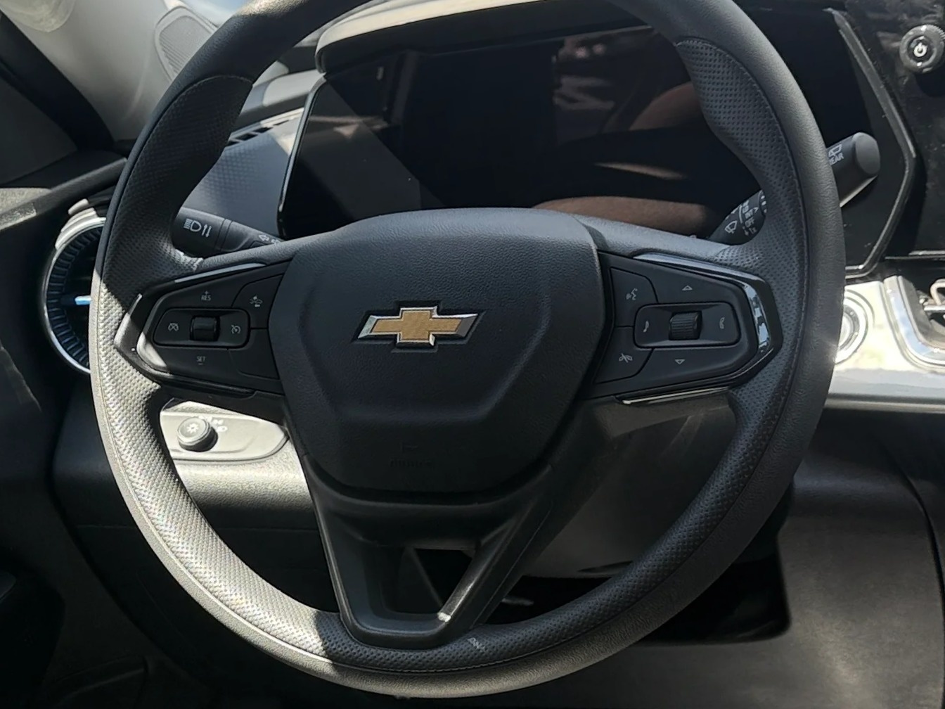 Thumbnail: 2025 Chevrolet Trax - 5