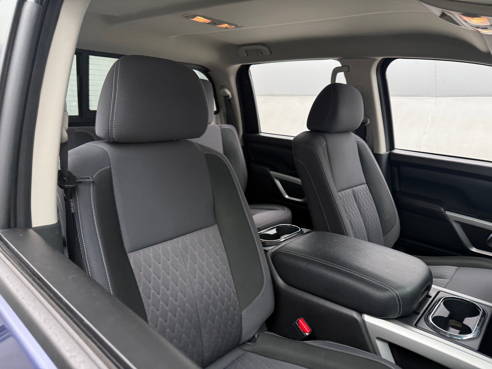 Thumbnail: 2021 Nissan Titan - 2