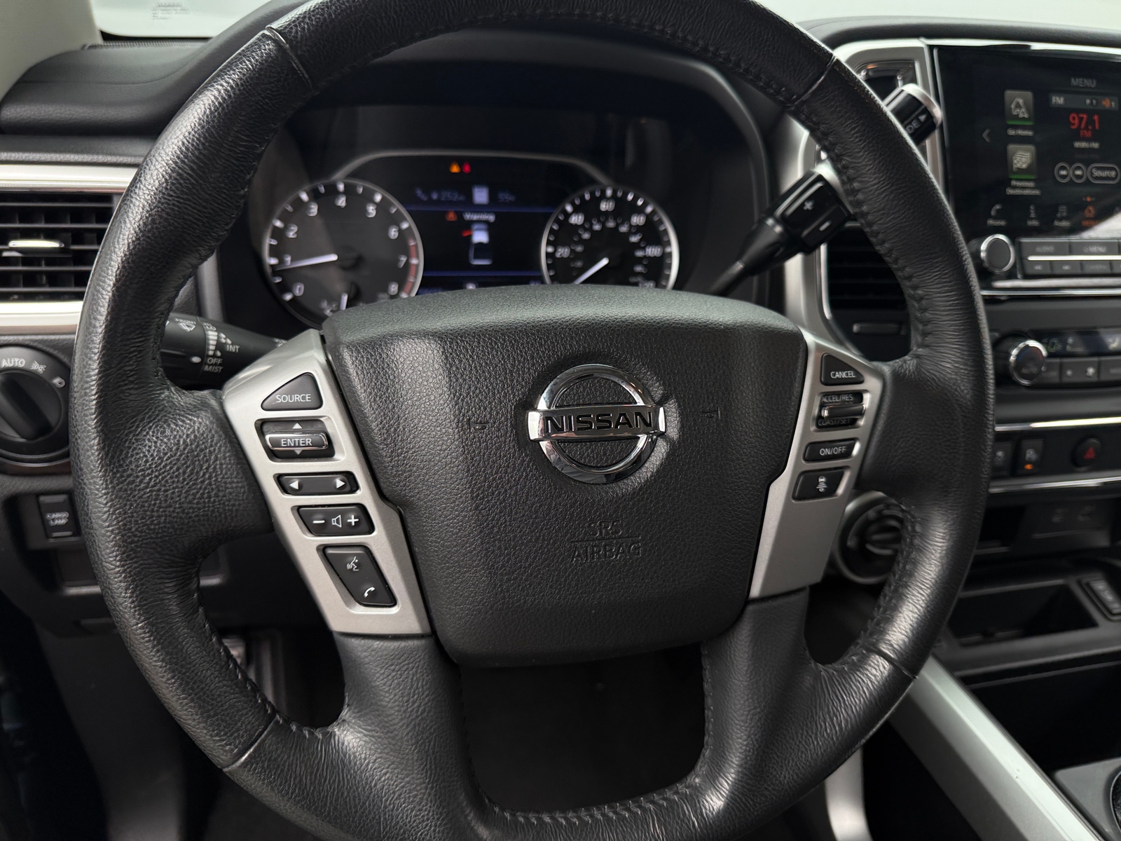 Thumbnail: 2021 Nissan Titan - 5