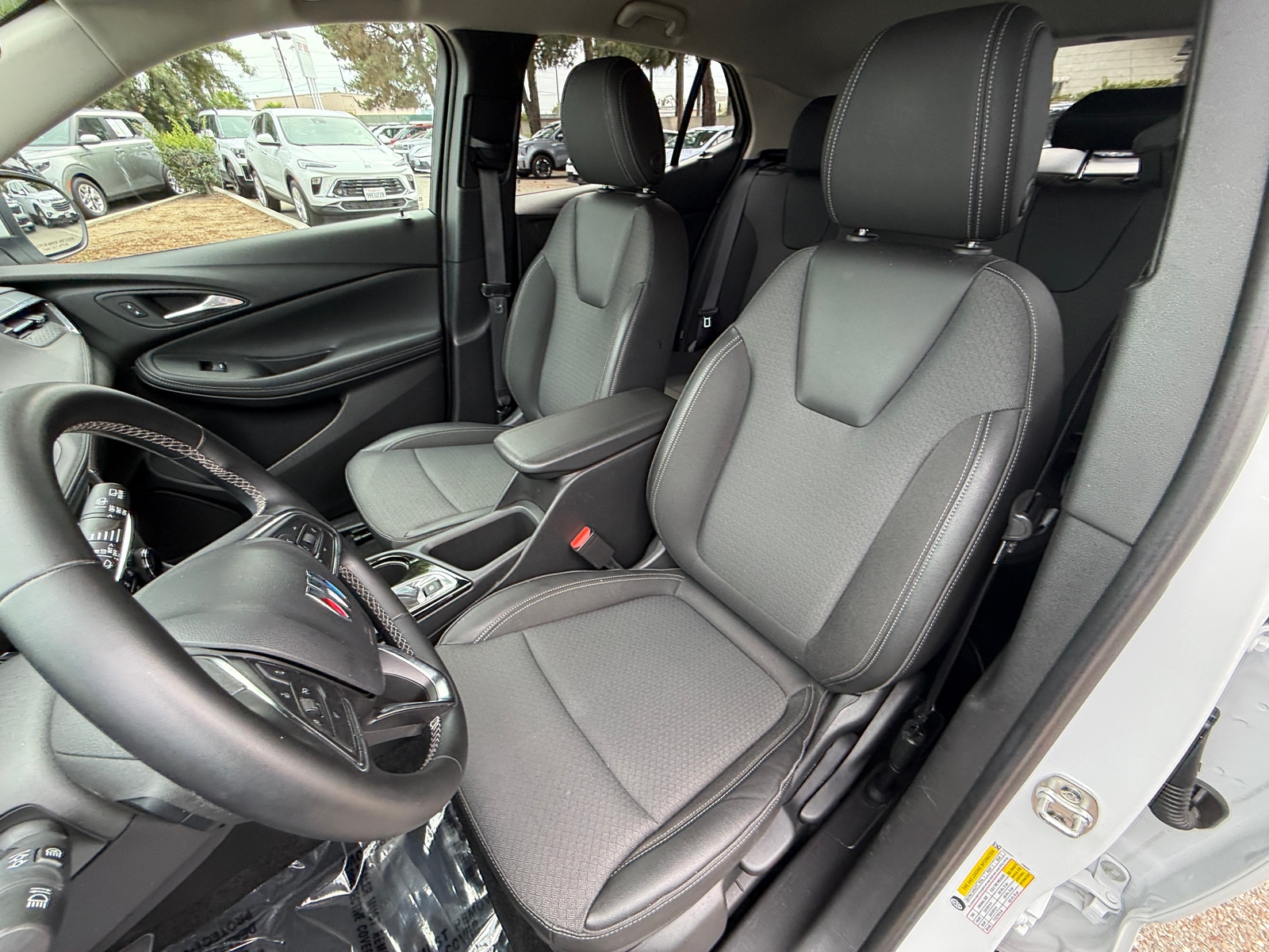 Thumbnail: 2025 Buick Encore GX - 2