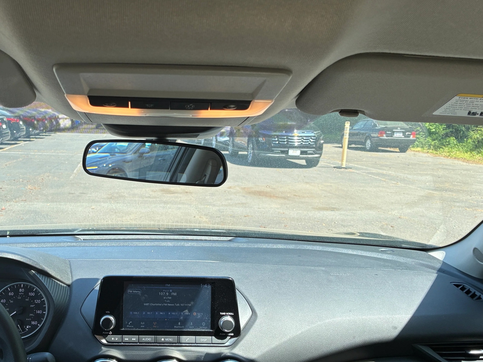 Thumbnail: 2025 Nissan Sentra - 3