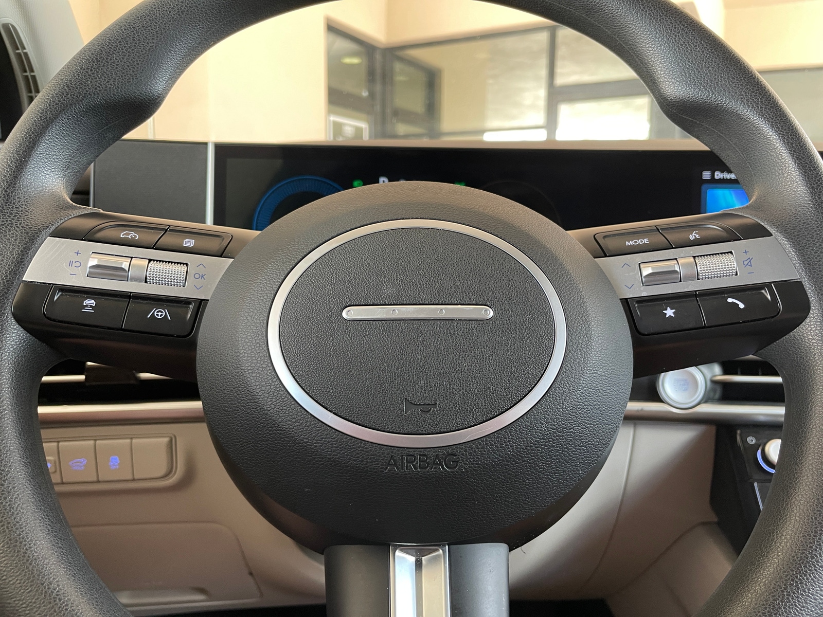 Thumbnail: 2025 Hyundai Tucson - 5