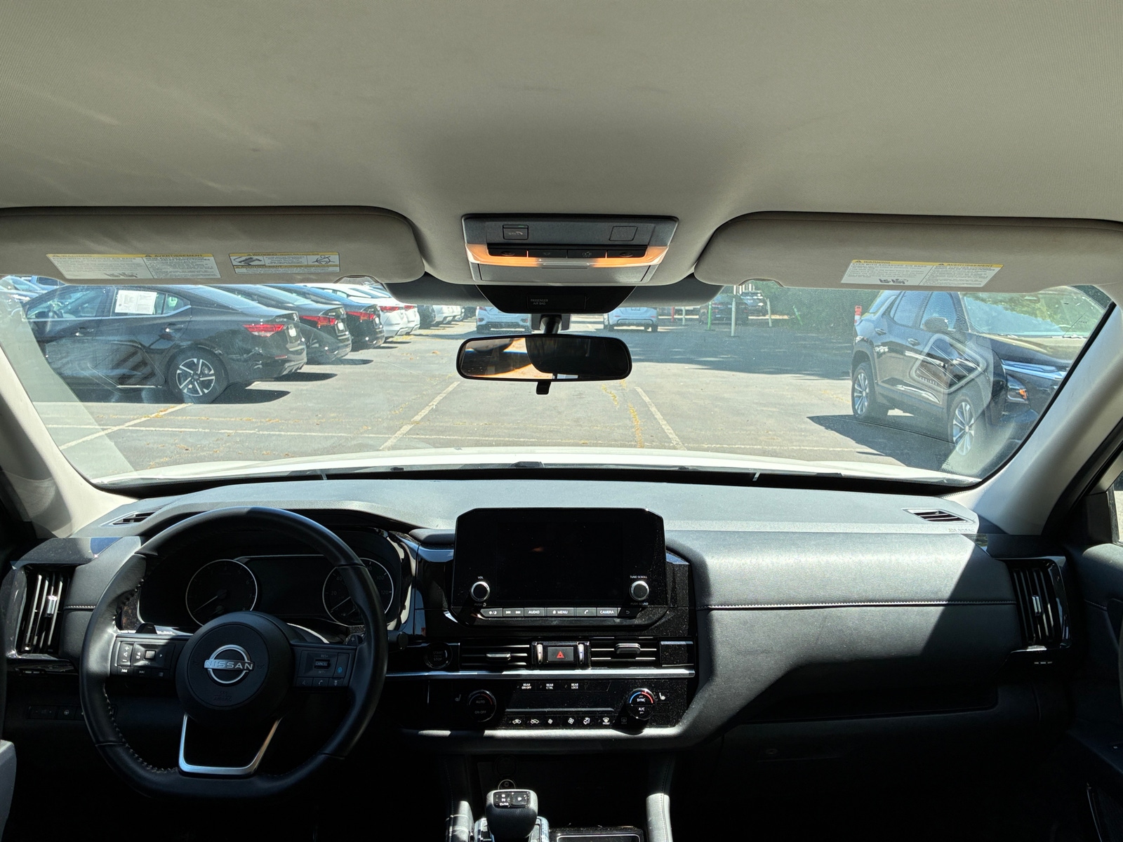 Thumbnail: 2025 Nissan Pathfinder - 3