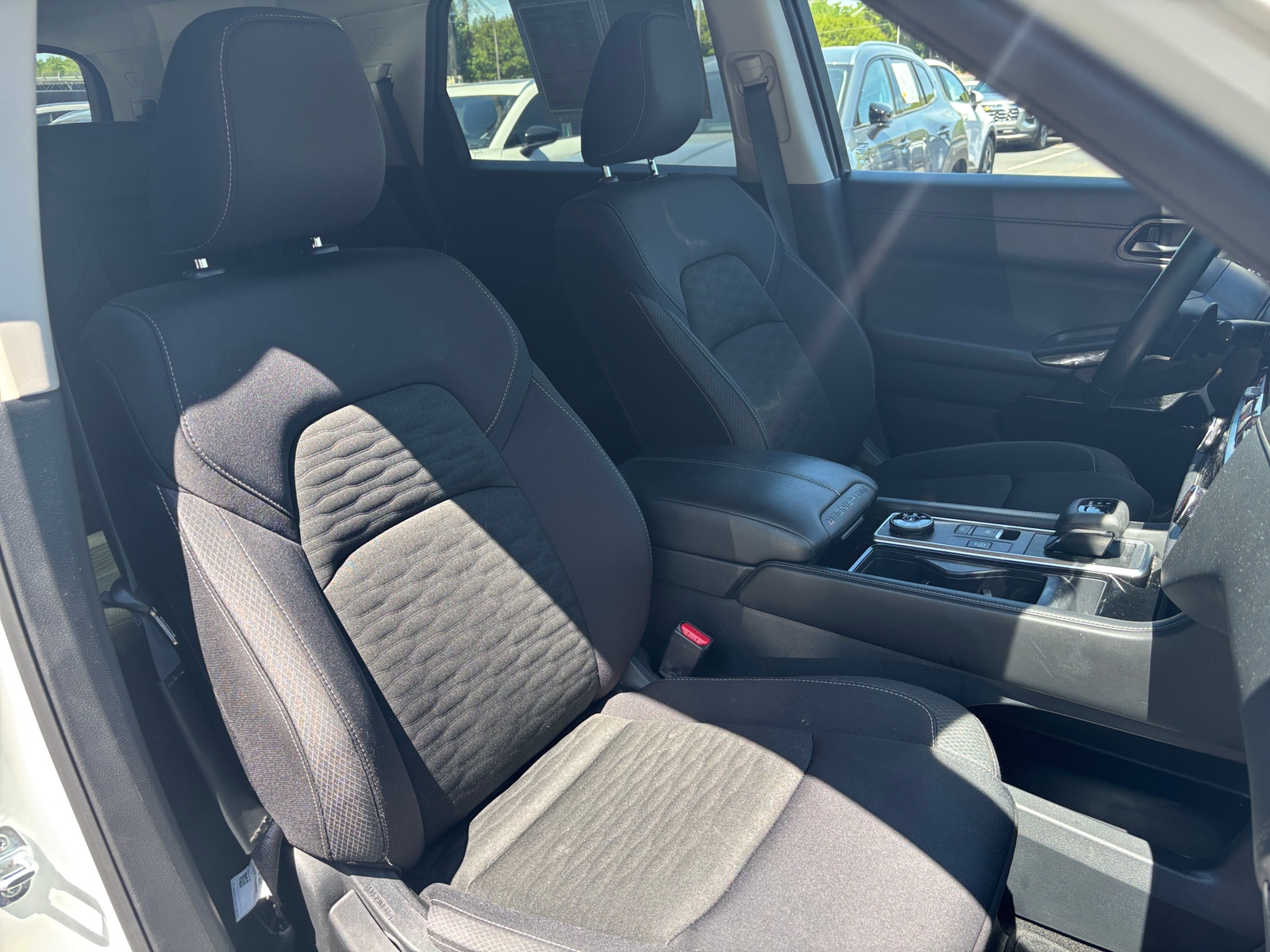 Thumbnail: 2025 Nissan Pathfinder - 2