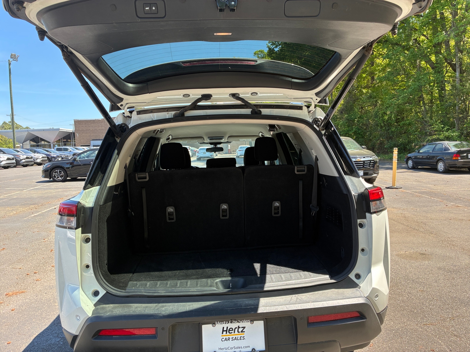 Thumbnail: 2025 Nissan Pathfinder - 7