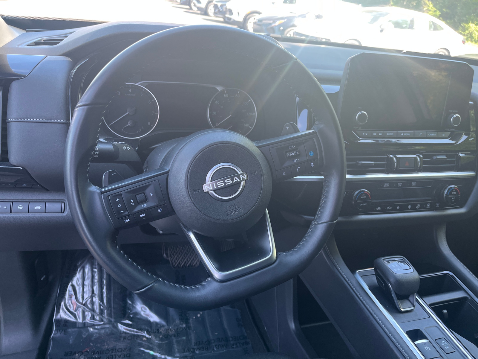 Thumbnail: 2025 Nissan Pathfinder - 5