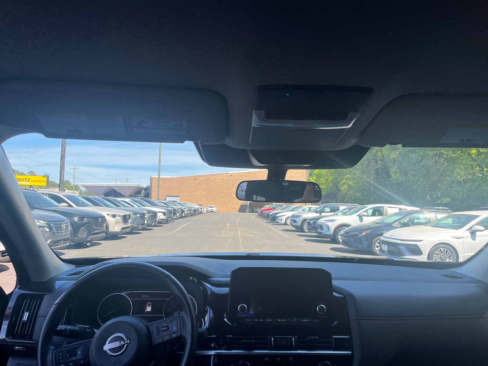 Thumbnail: 2025 Nissan Pathfinder - 3