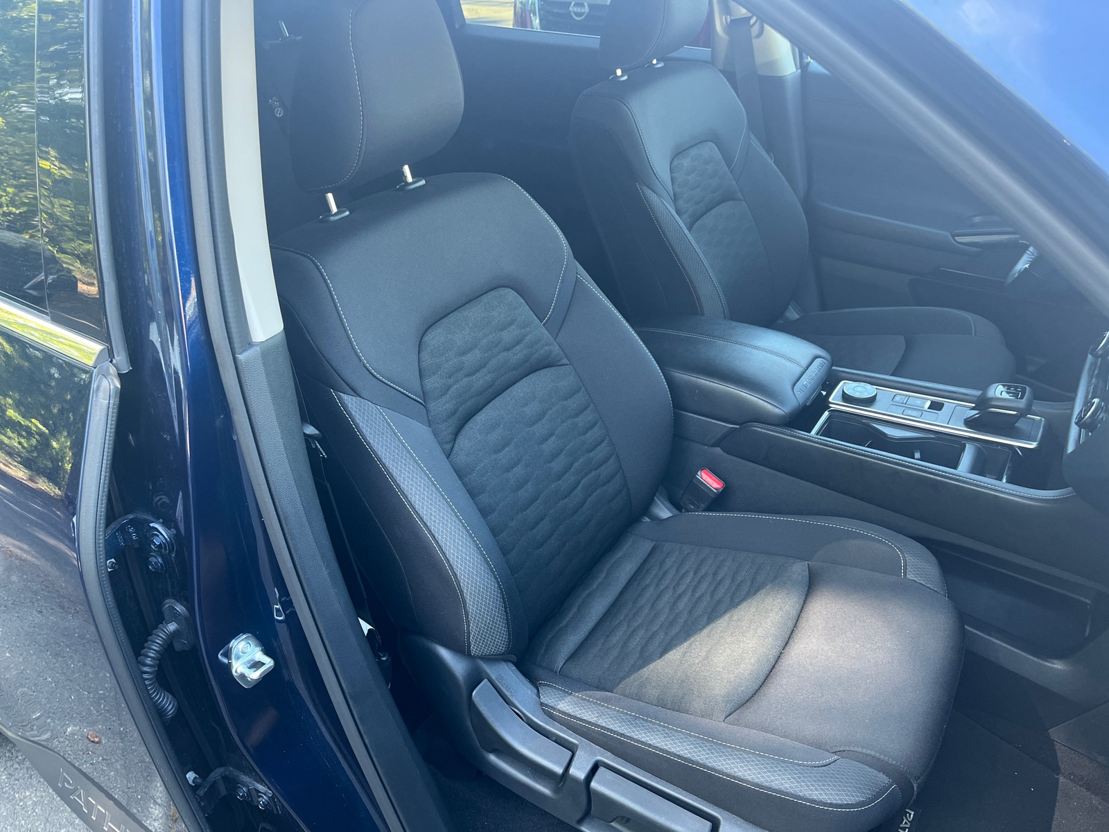 Thumbnail: 2025 Nissan Pathfinder - 2