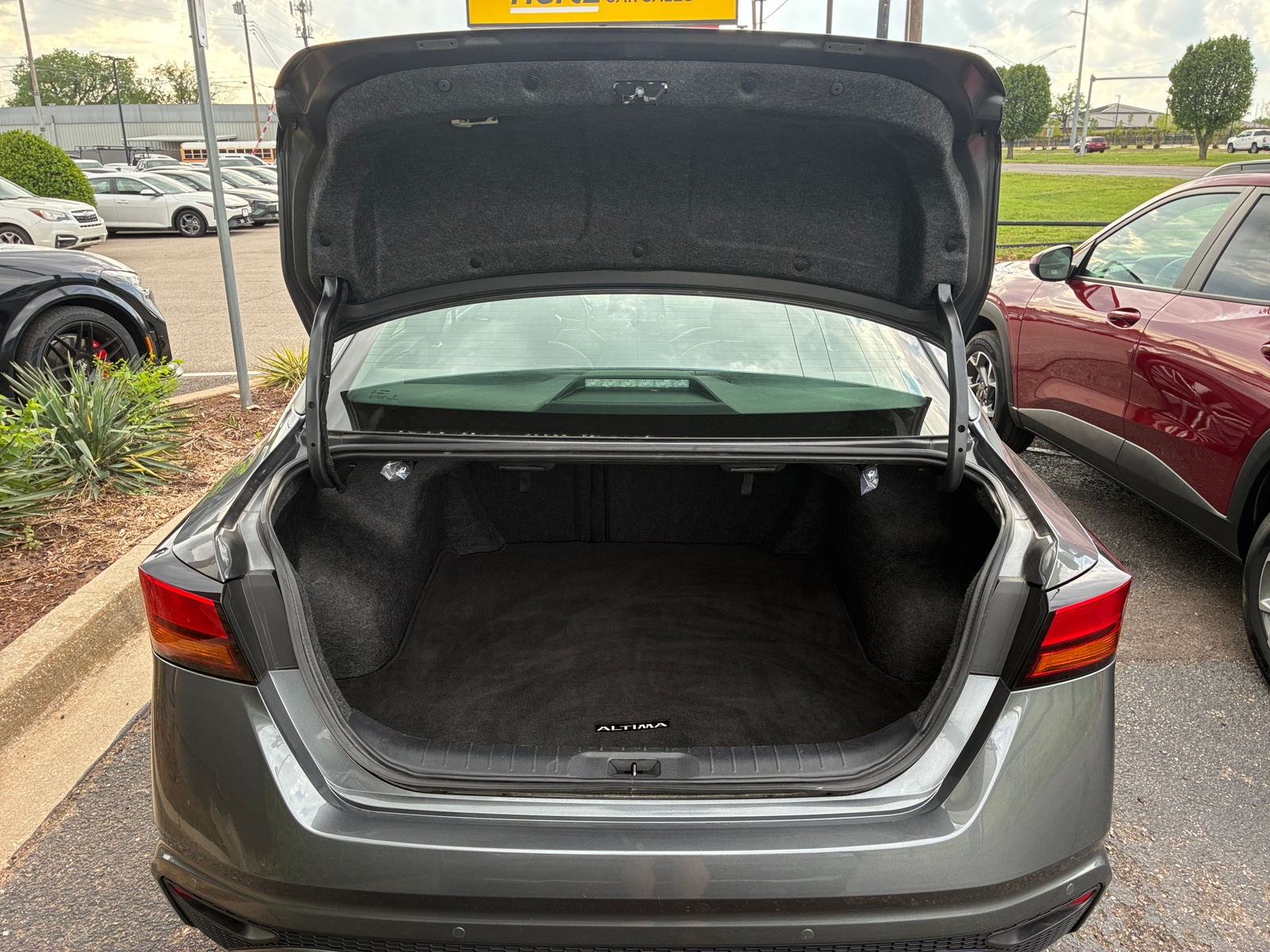 Thumbnail: 2025 Nissan Altima - 6
