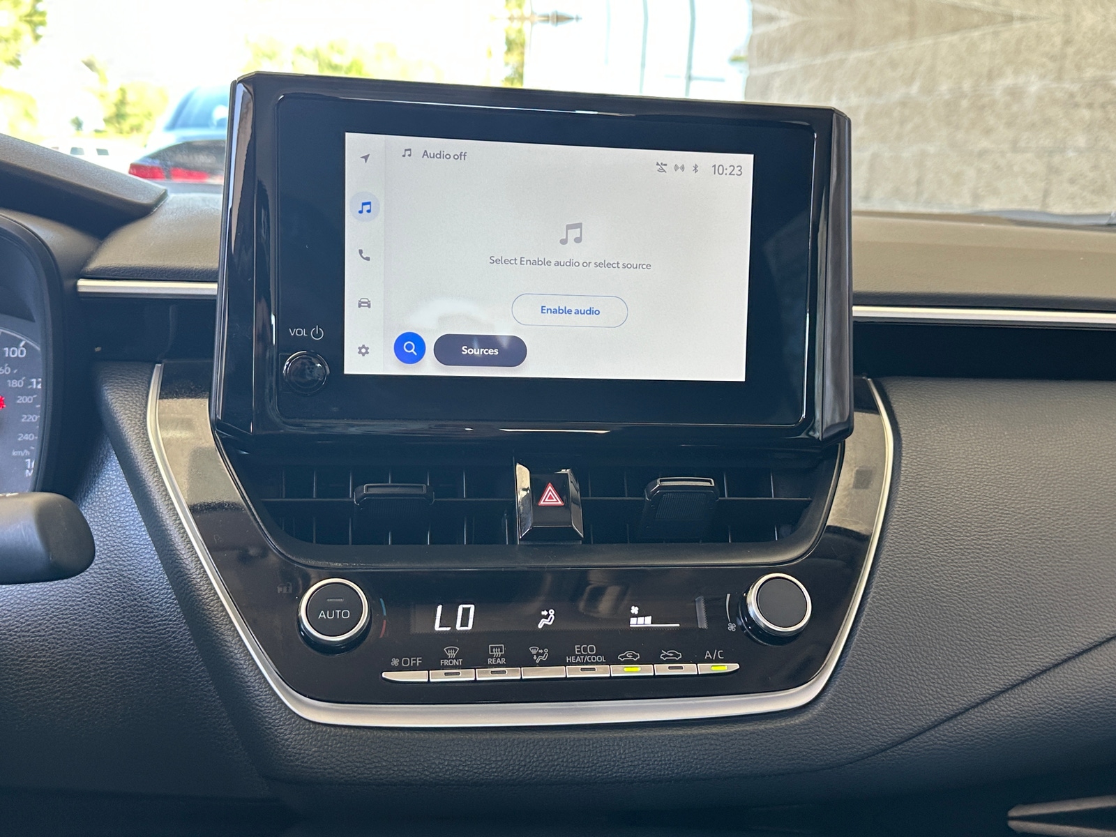 Thumbnail: 2025 Toyota Corolla - 4