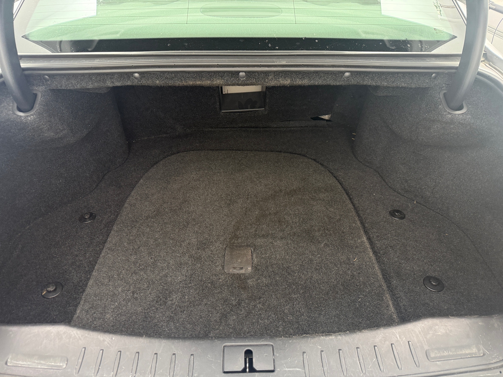 Thumbnail: 2011 Cadillac DTS - 6