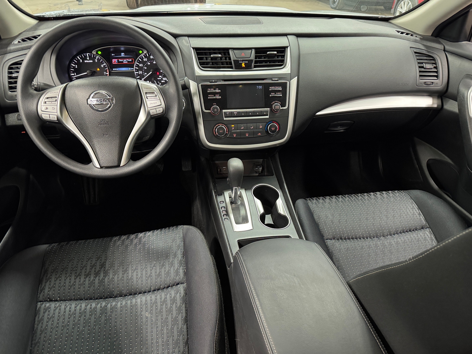 Thumbnail: 2016 Nissan Altima - 3