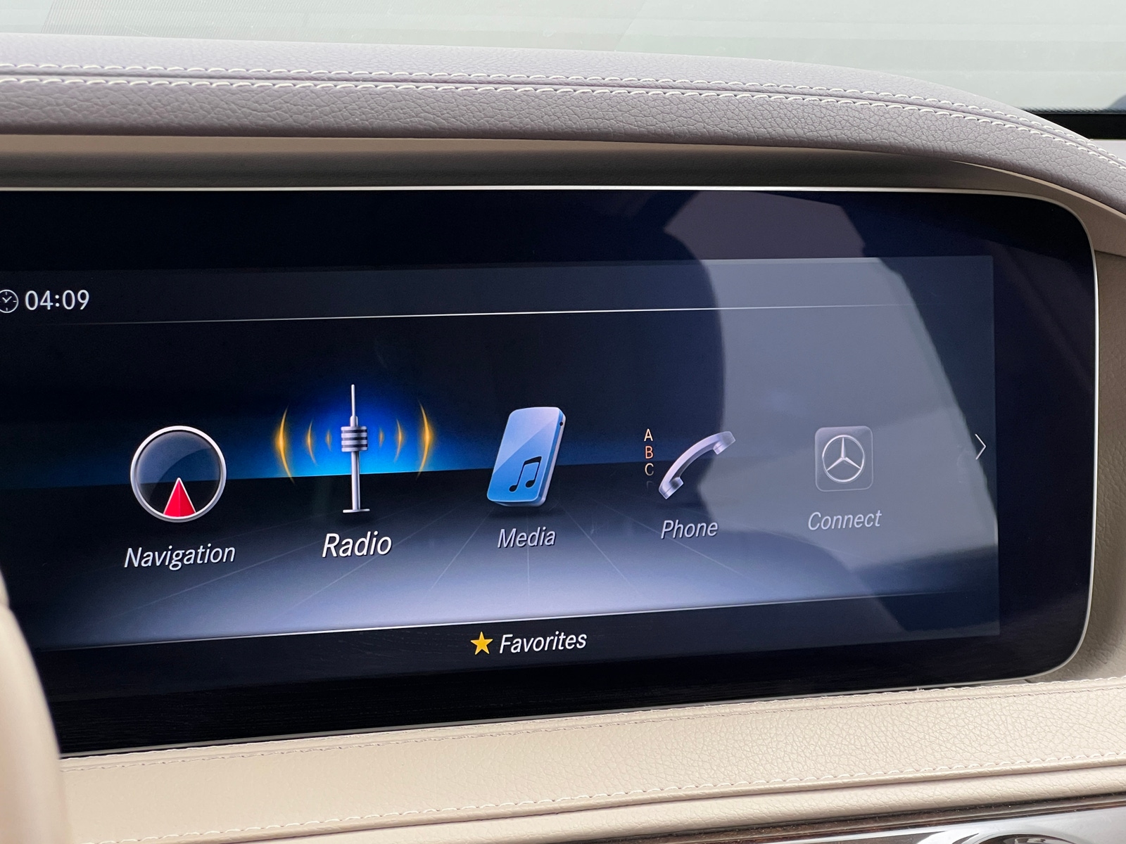 Thumbnail: 2020 Mercedes-Benz S-Class - 3