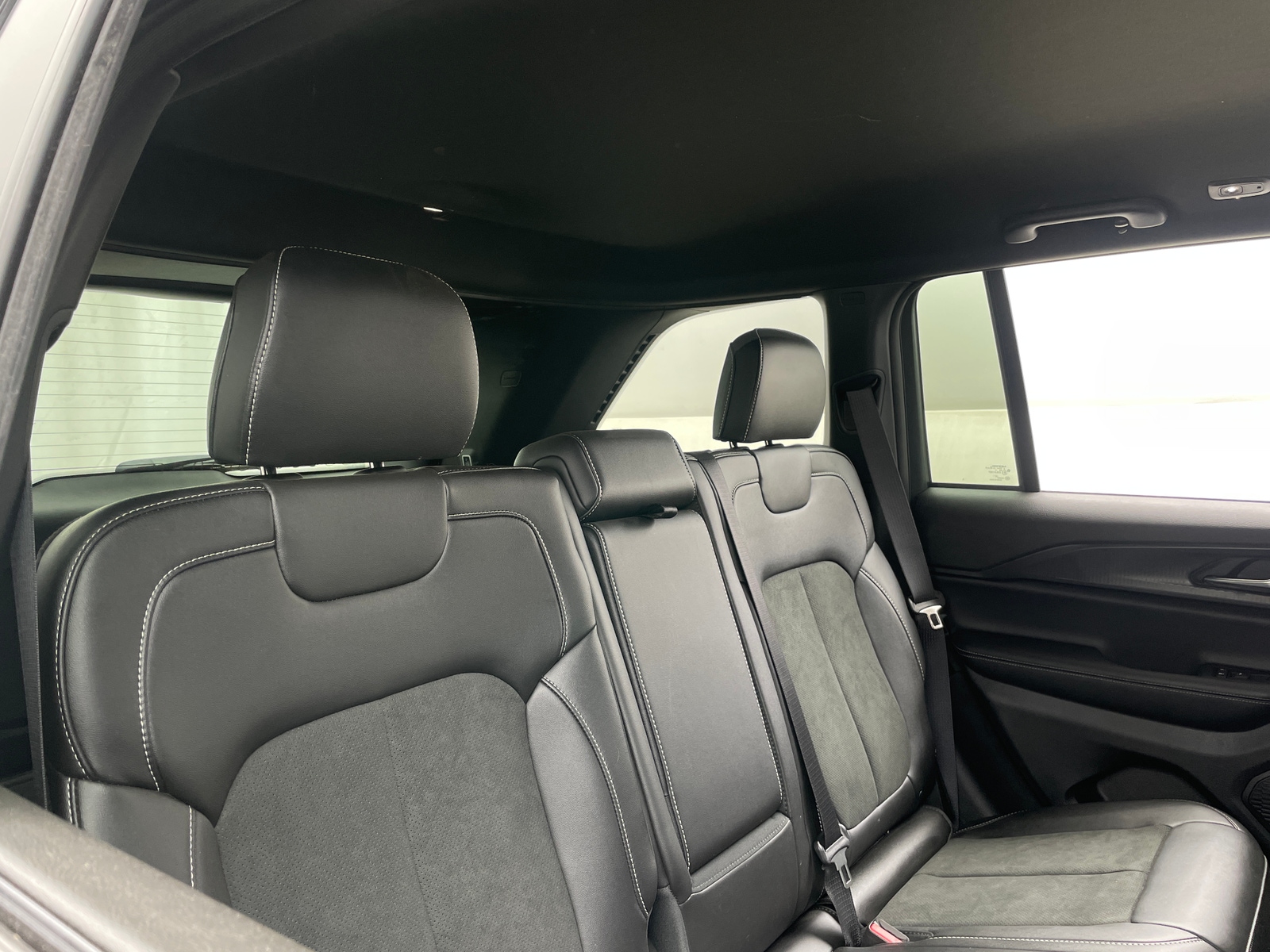 Thumbnail: 2025 Jeep Grand Cherokee - 5