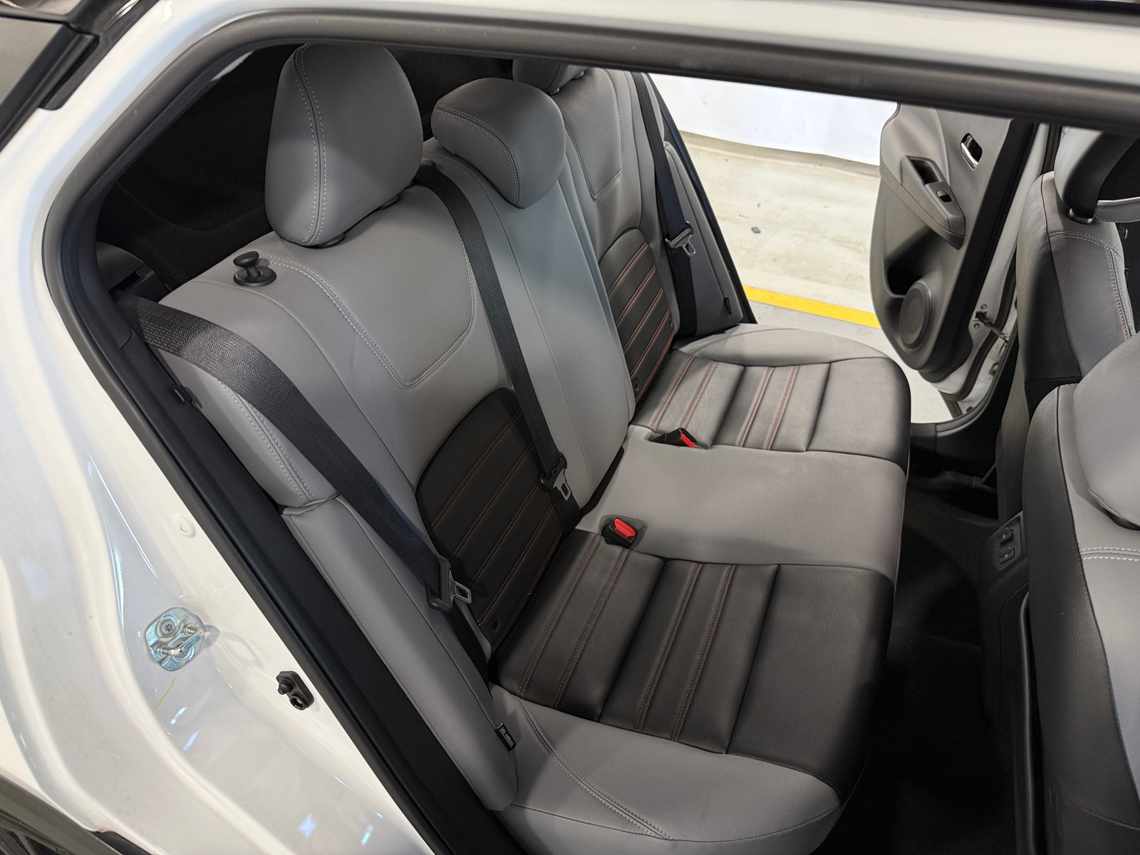 Thumbnail: 2021 Nissan Kicks - 6