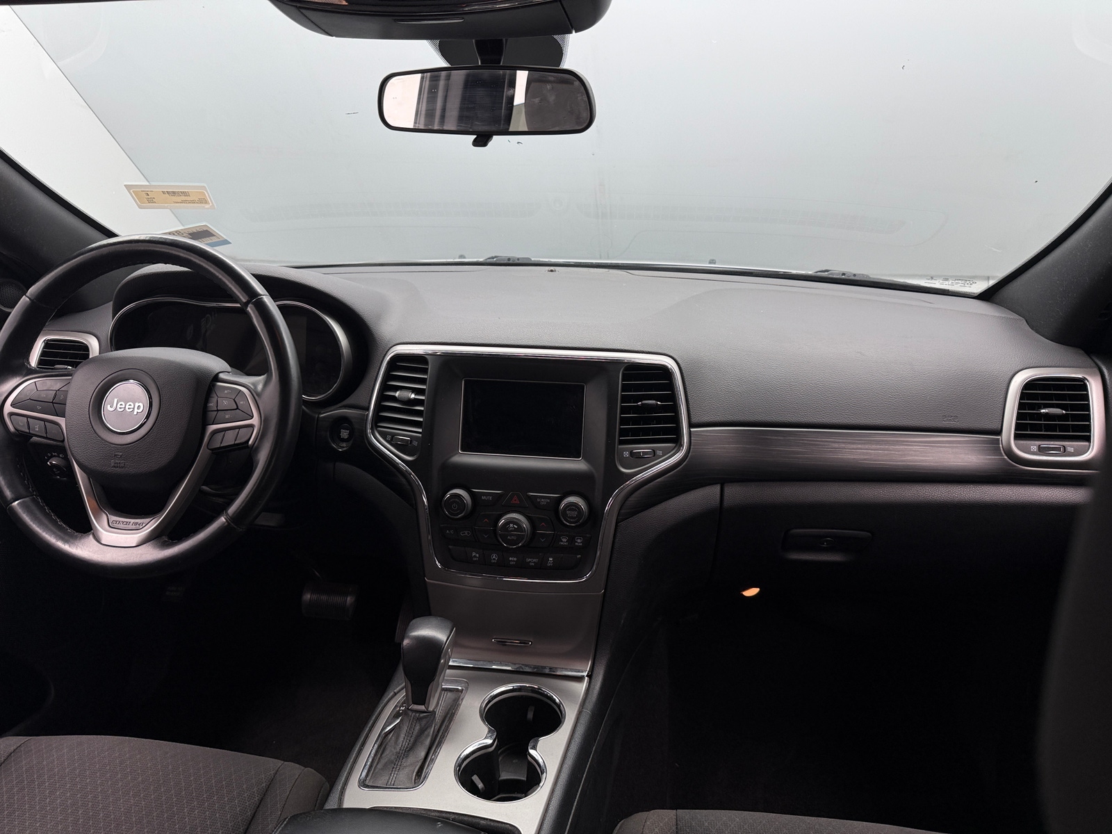 Thumbnail: 2020 Jeep Grand Cherokee - 3