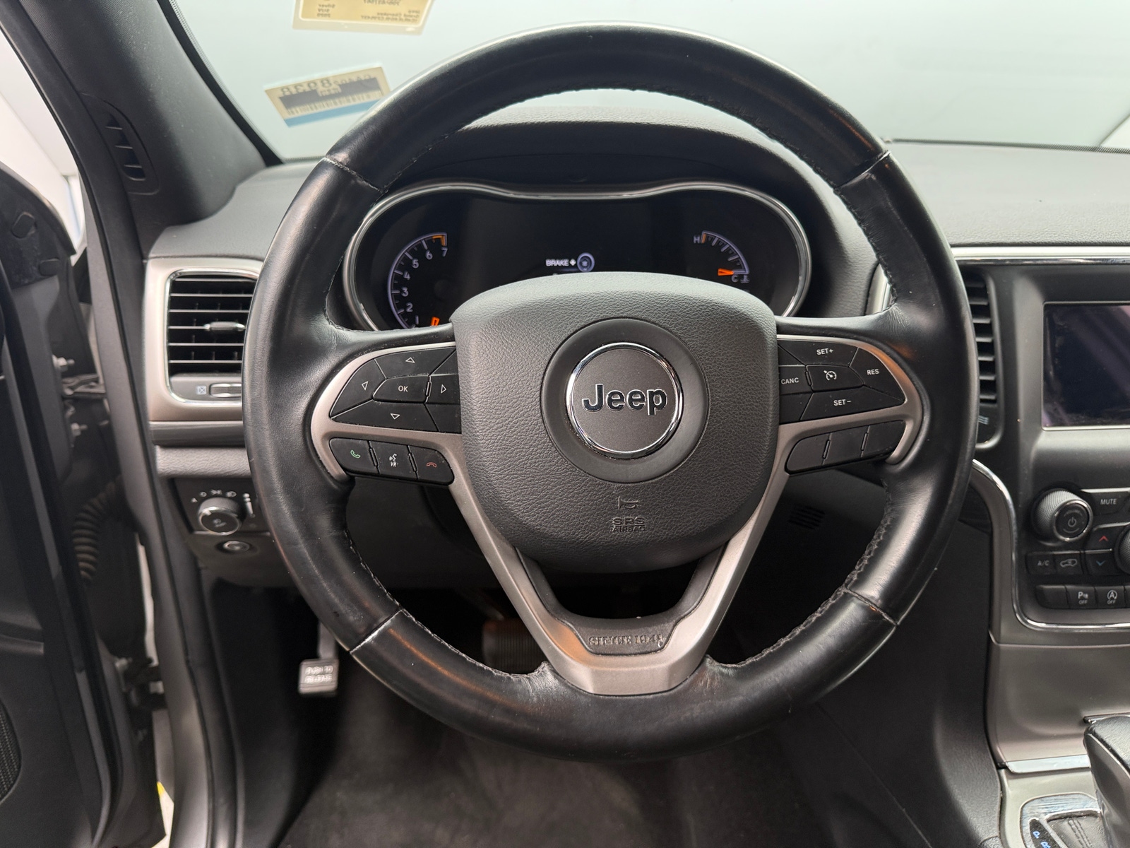 Thumbnail: 2020 Jeep Grand Cherokee - 5