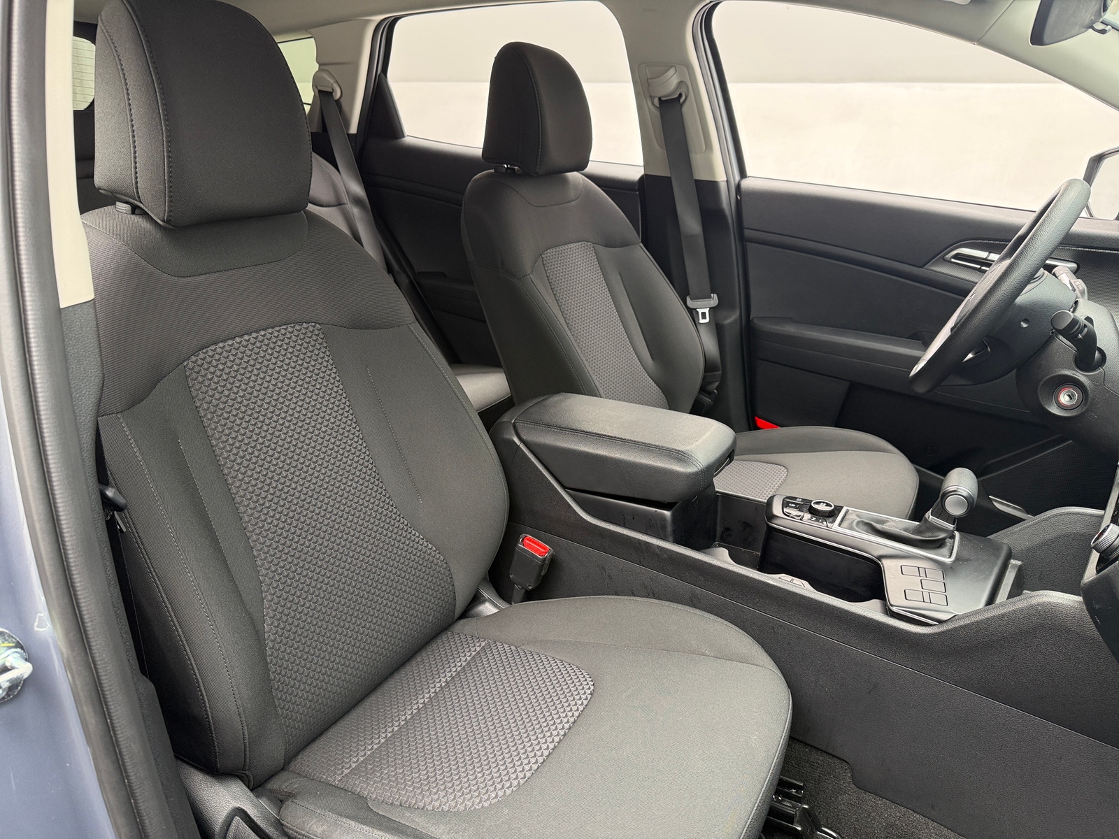 Thumbnail: 2025 Kia Sportage - 2