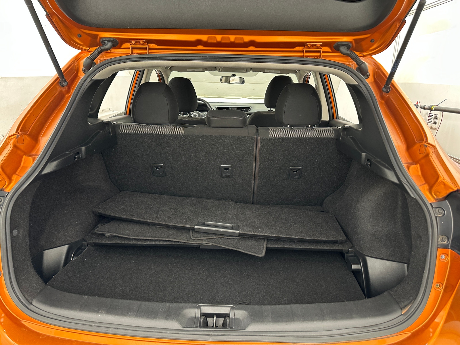 Thumbnail: 2017 Nissan Rogue Sport - 7