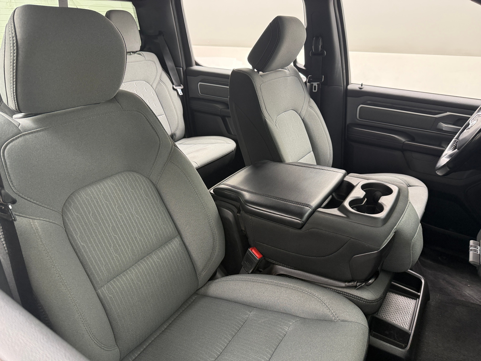 Thumbnail: 2022 RAM 1500 - 2