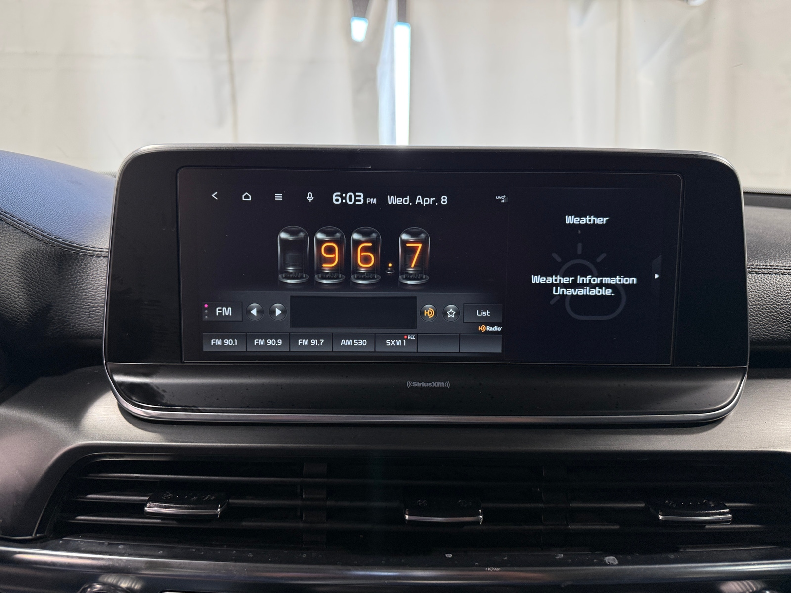 Thumbnail: 2022 Kia Telluride - 3