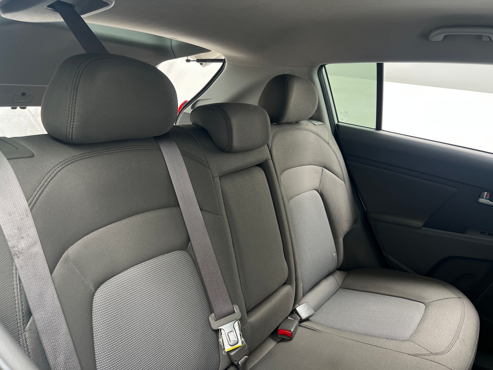 Thumbnail: 2016 Kia Sportage - 6