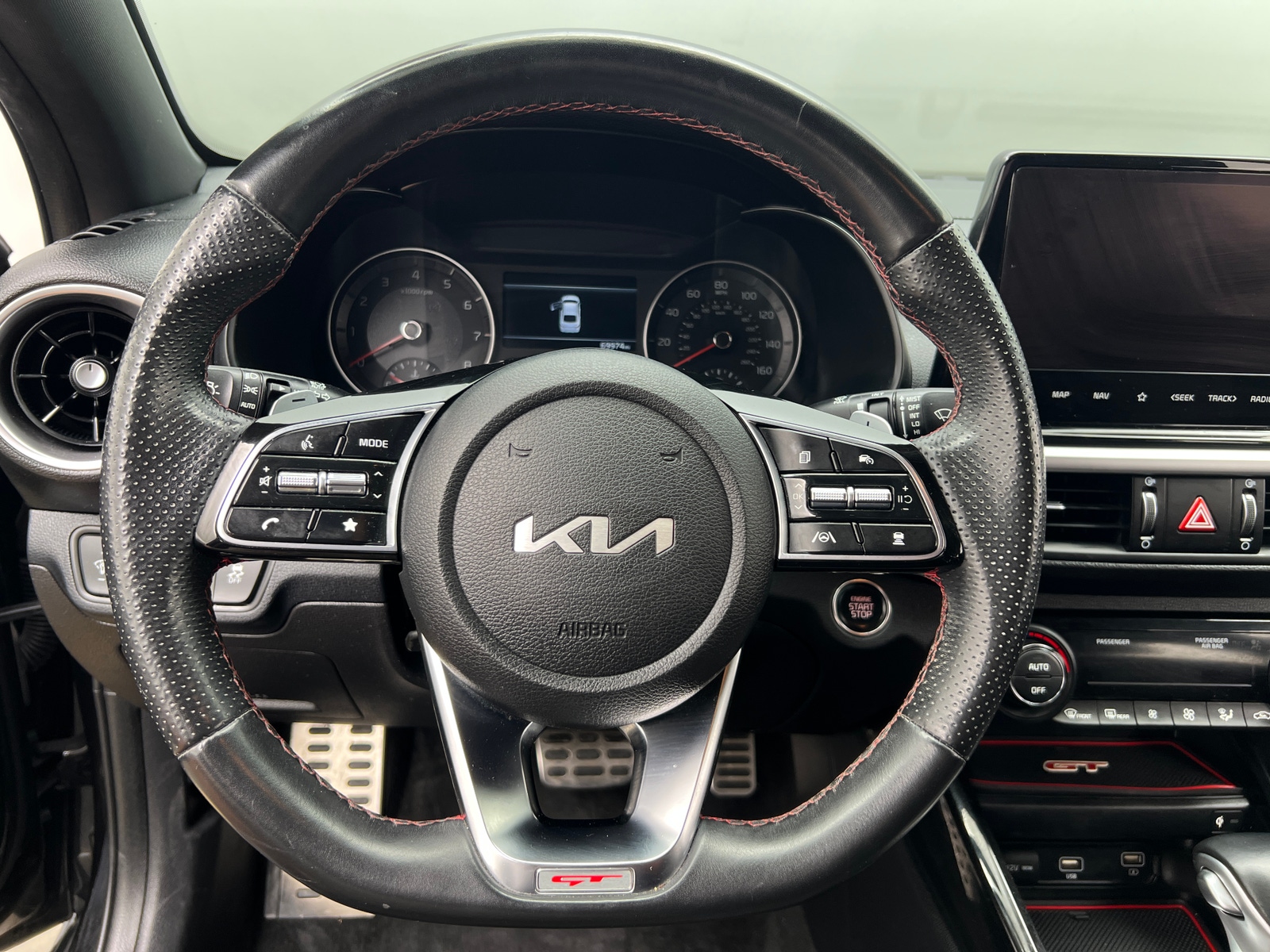 Thumbnail: 2022 Kia Forte - 5