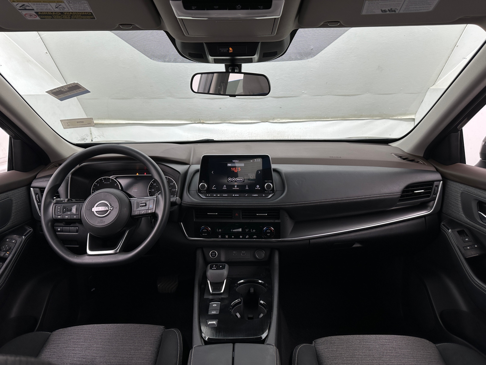 Thumbnail: 2023 Nissan Rogue - 3